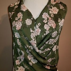 NWT - A New Day floral top